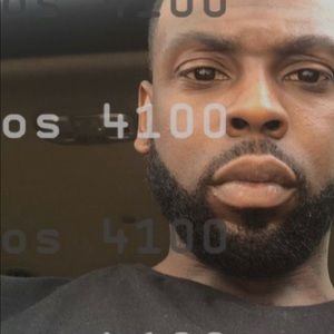 Meet your Posher, Carlos